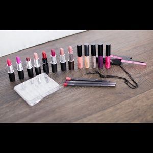 MAC Lipstick Bubble of 18 !🌸🦋